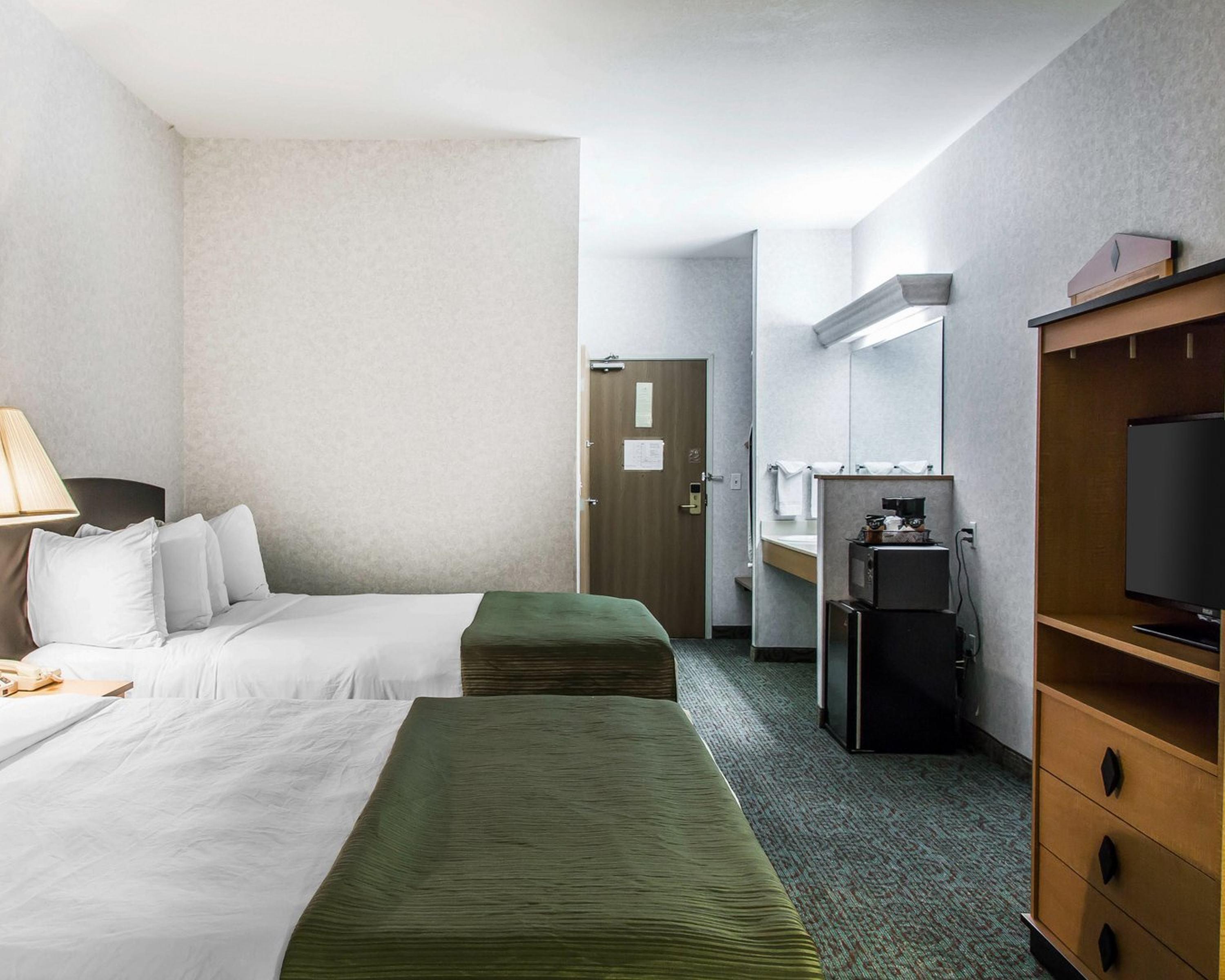 Quality Inn & Suites Denver Airport - Gateway Park Aurora Esterno foto