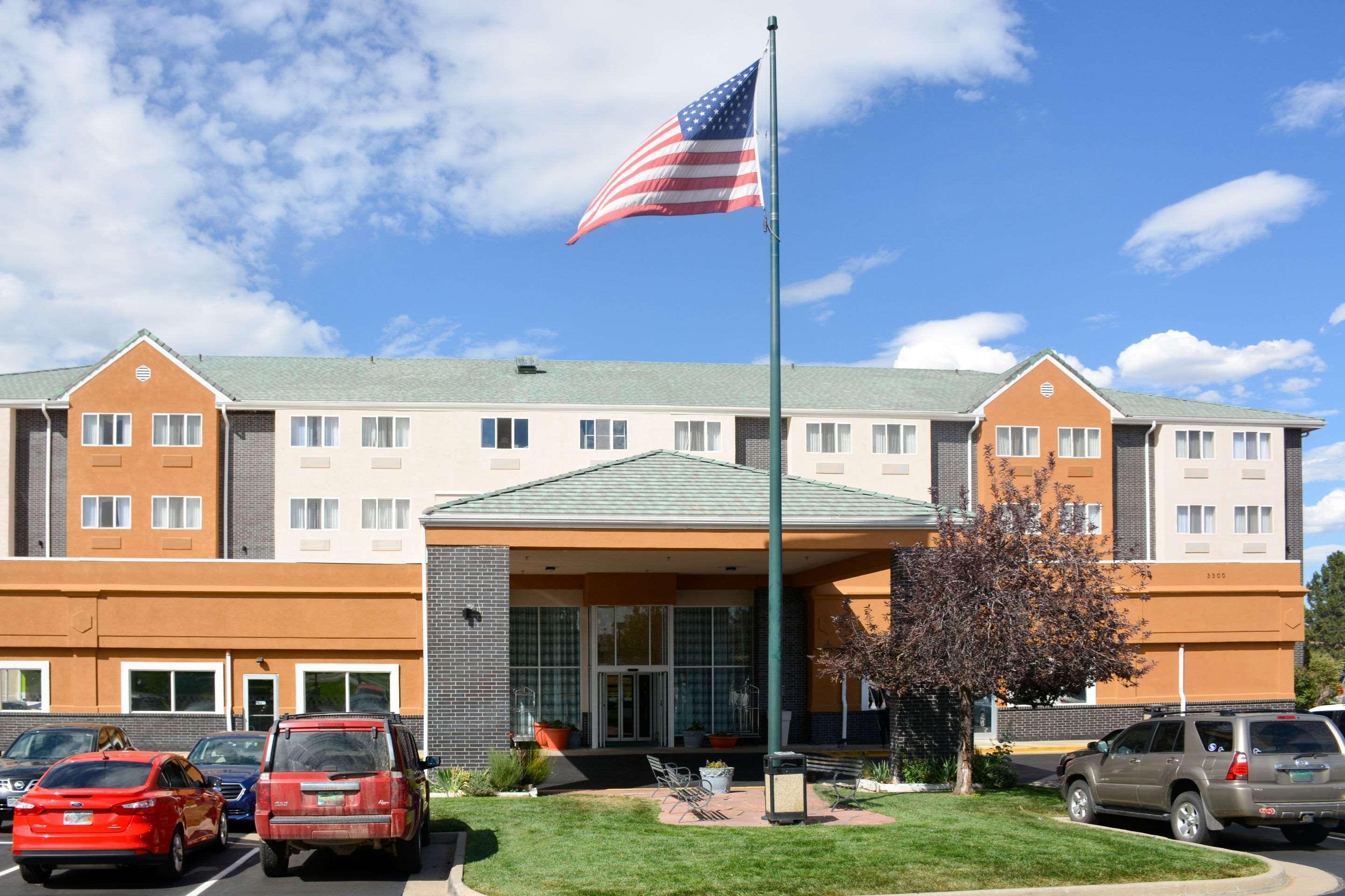 Quality Inn & Suites Denver Airport - Gateway Park Aurora Esterno foto