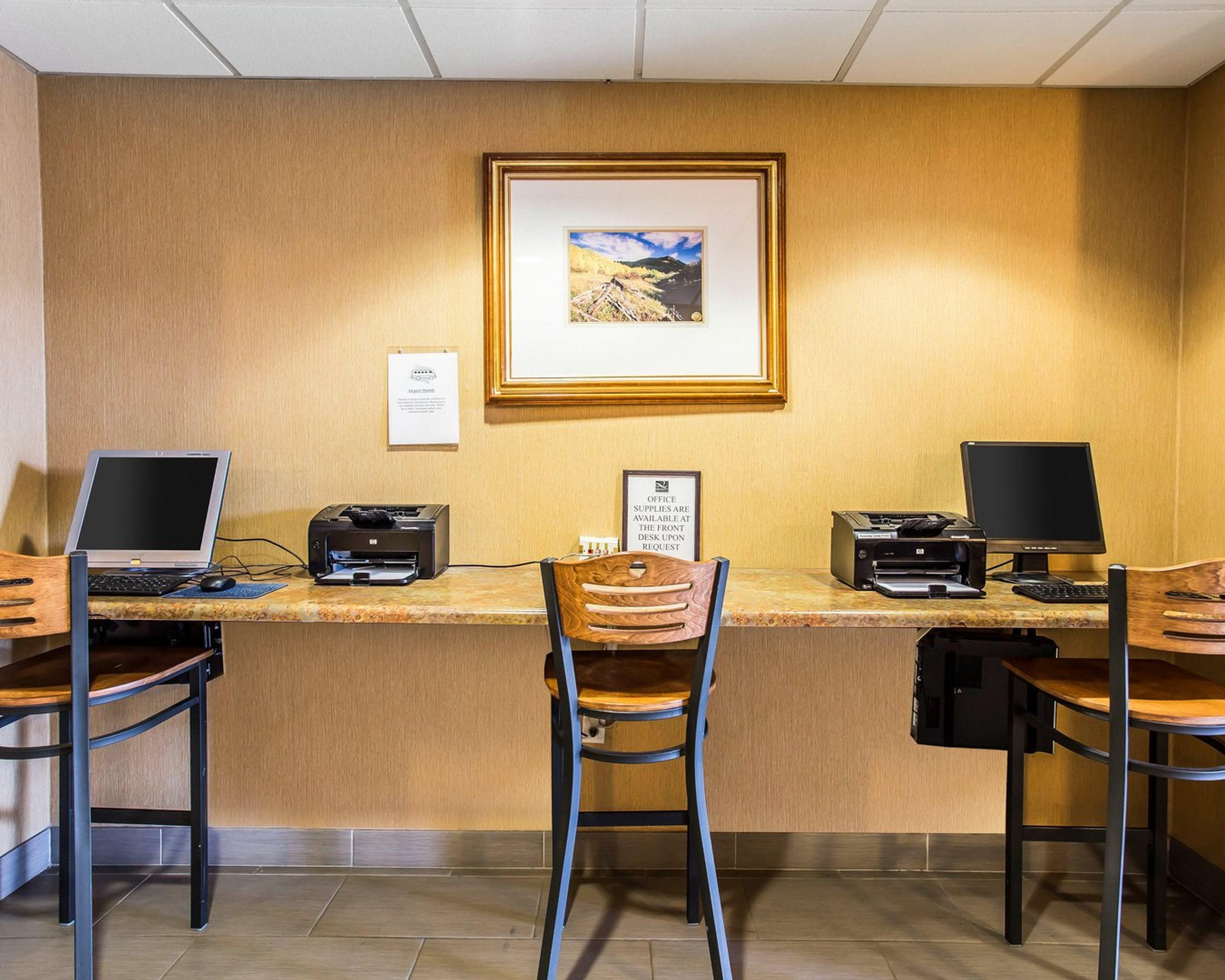 Quality Inn & Suites Denver Airport - Gateway Park Aurora Esterno foto