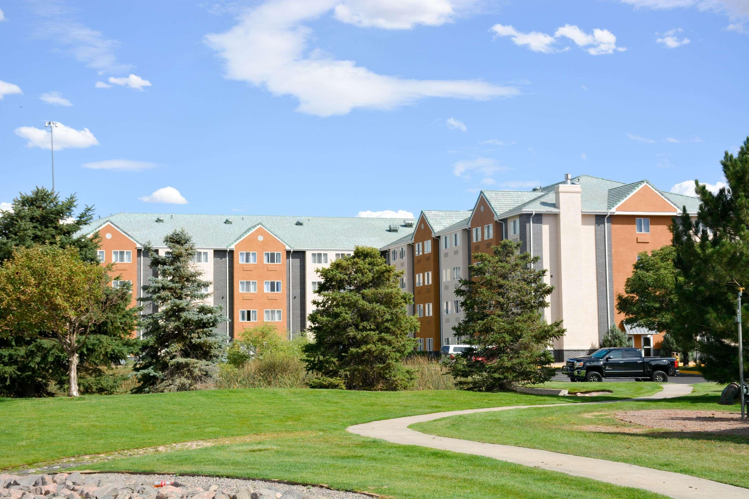 Quality Inn & Suites Denver Airport - Gateway Park Aurora Esterno foto
