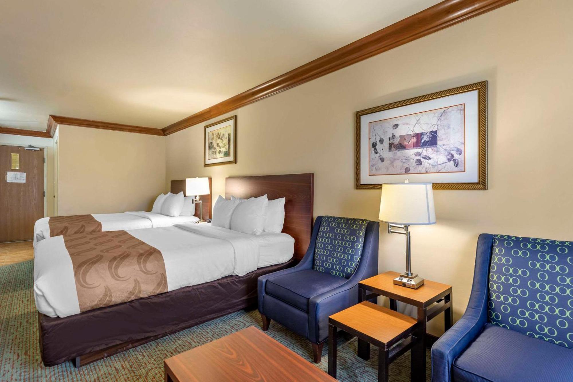 Quality Inn & Suites Denver Airport - Gateway Park Aurora Esterno foto
