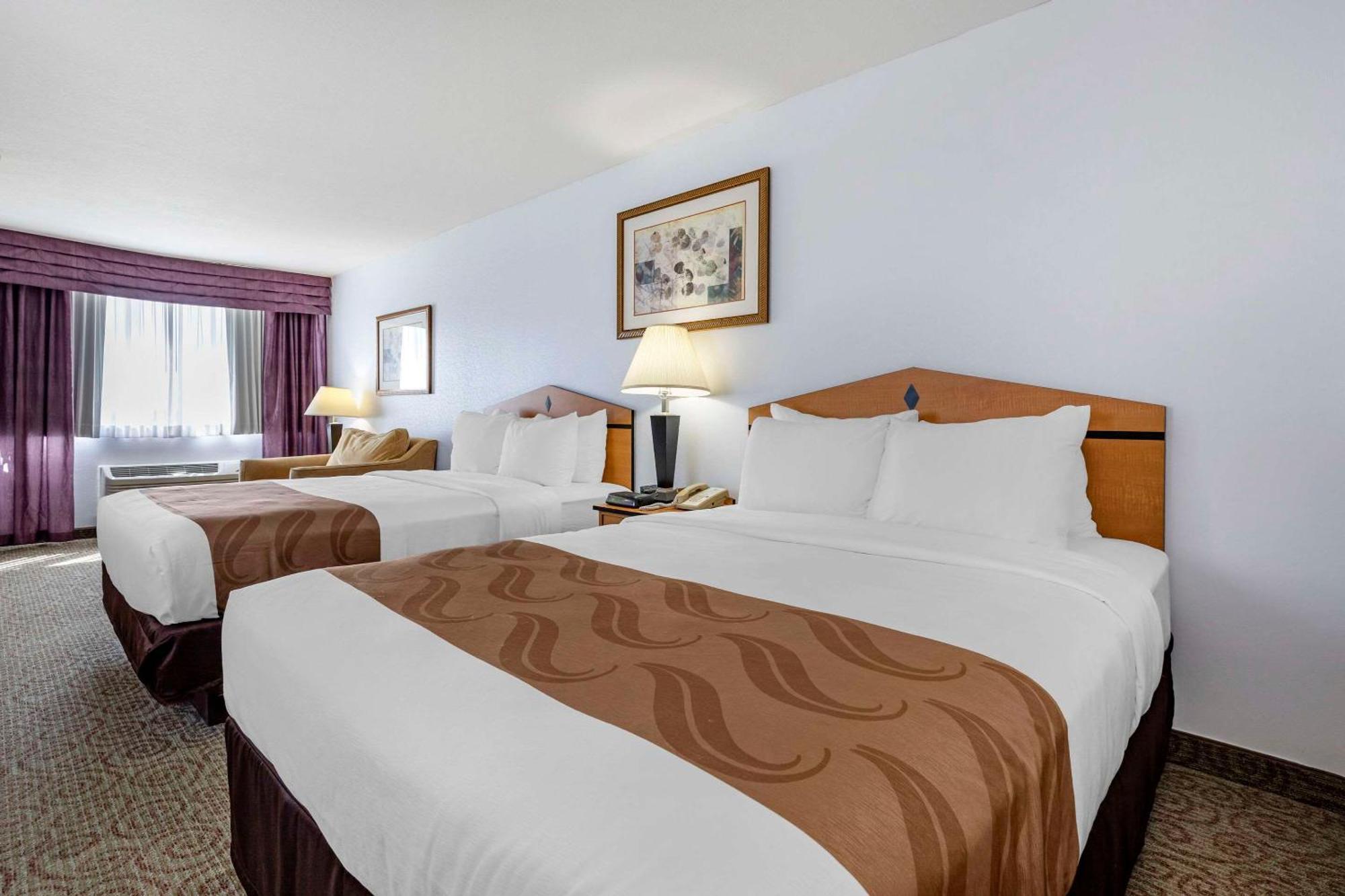 Quality Inn & Suites Denver Airport - Gateway Park Aurora Esterno foto